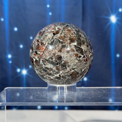 Sodalite-Syenite Sphere – Yooperlite® • 0.462 kg