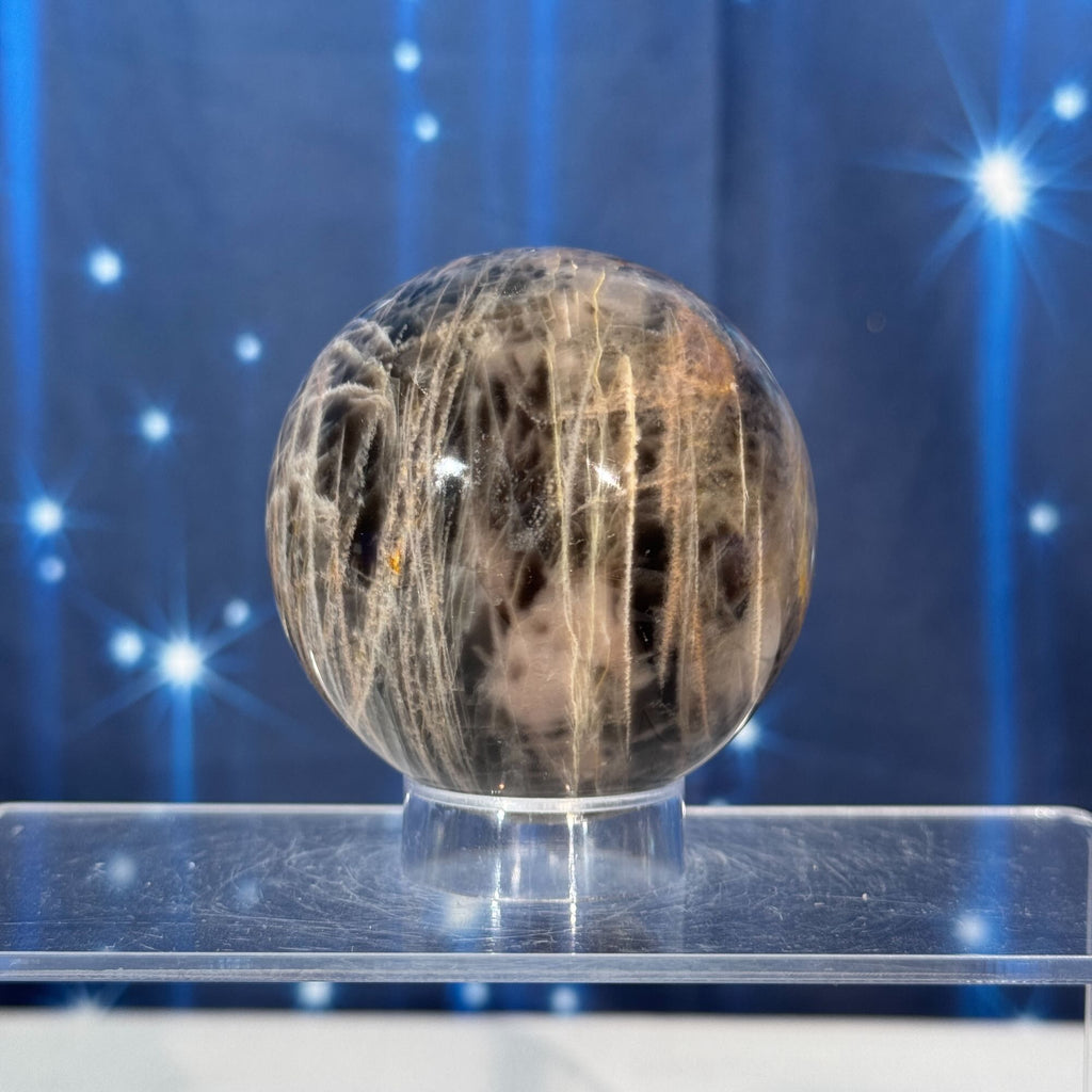 Black Moonstone Sphere – 0.352 kg