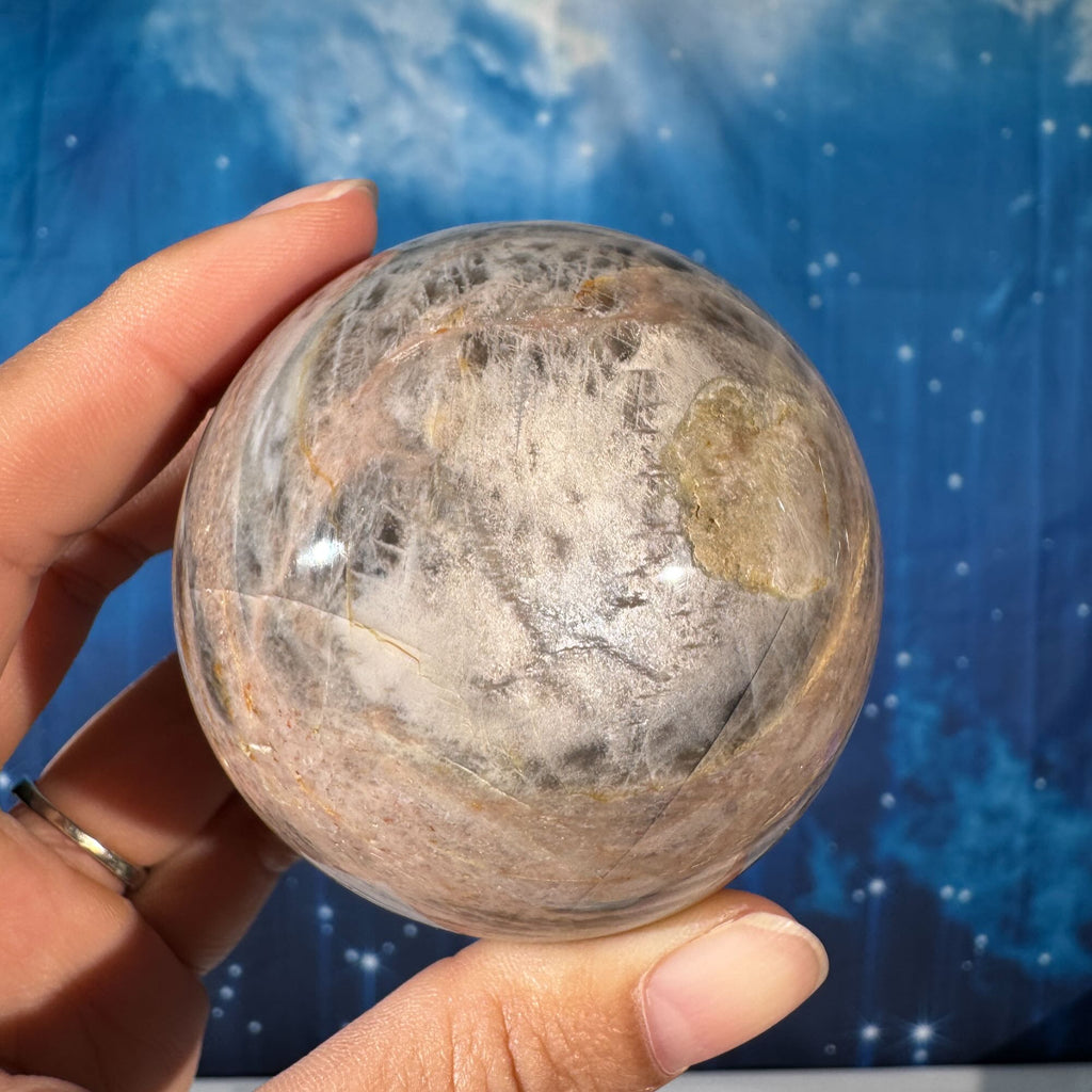 Black Moonstone Sphere – 0.352 kg