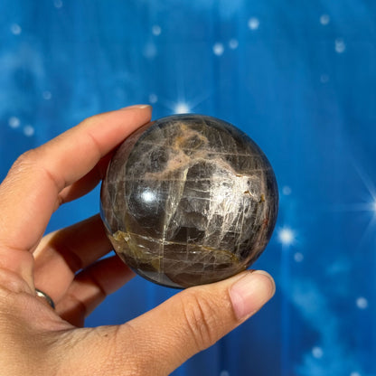 Black Moonstone Sphere – 0.295 kg