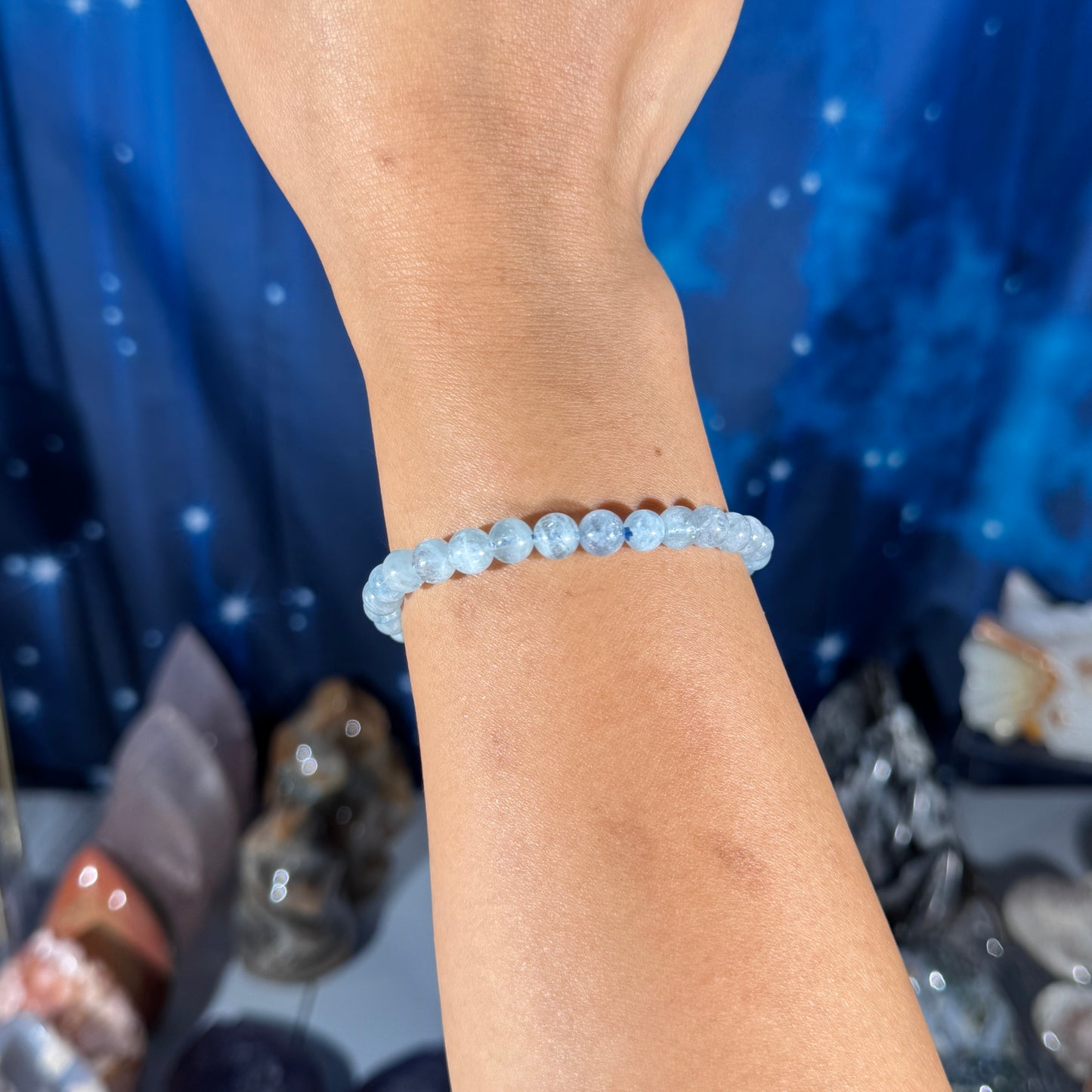 One (1) Aquamarine bracelet - 6mm beads, fits 7" wrist