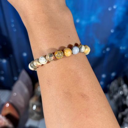 One (1) Crazy lace agate bracelet - 8mm beads, fits 6.75" wrist