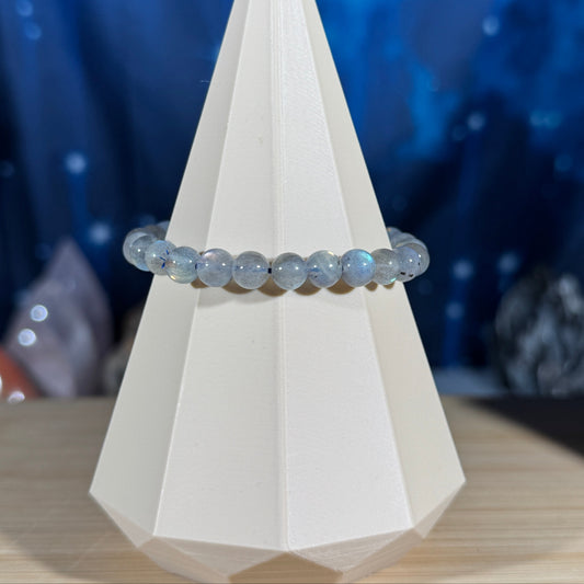 One (1) Labradorite bracelet - 7mm beads - fits 6" wrist