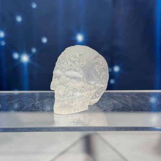 Engraved Satin Spar Skull – 0.057 kg