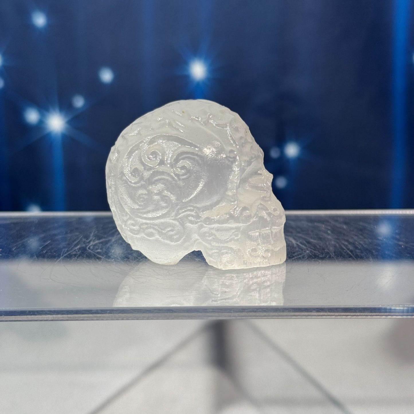 Engraved Satin Spar Skull – 0.057 kg