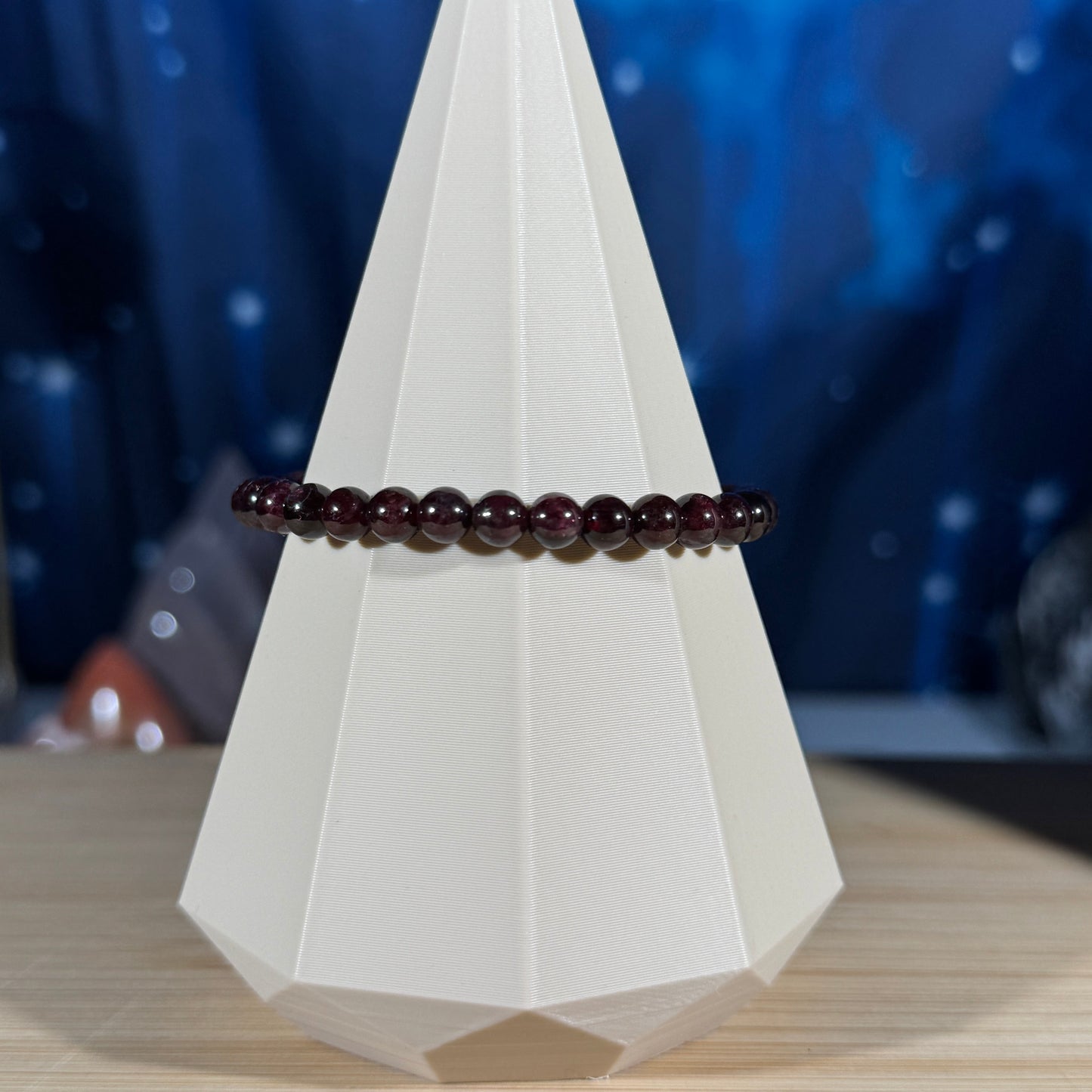 One (1) Garnet bracelet - 6mm beads - fits 6.5" wrist