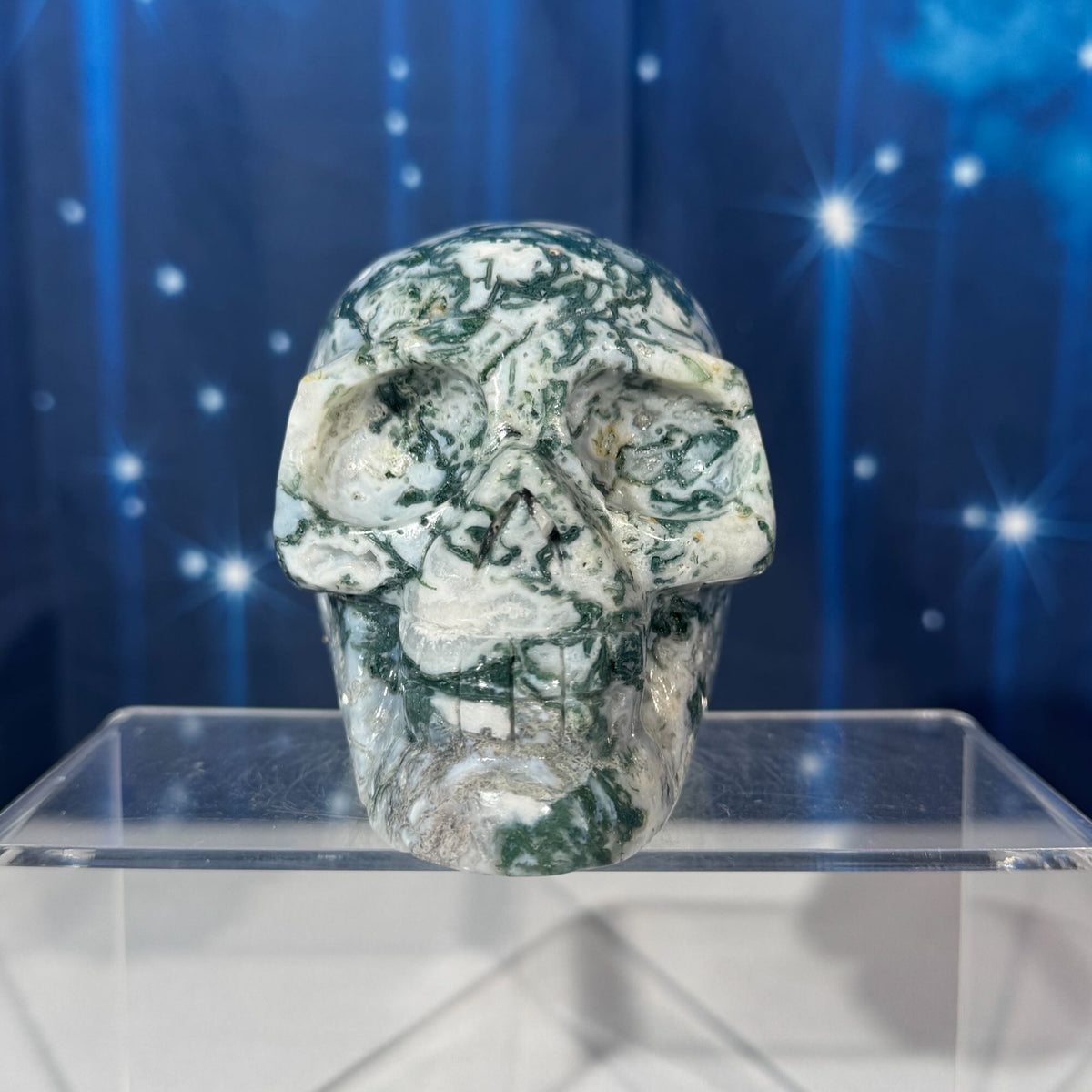 Moss Agate Skull – 0.785 kg