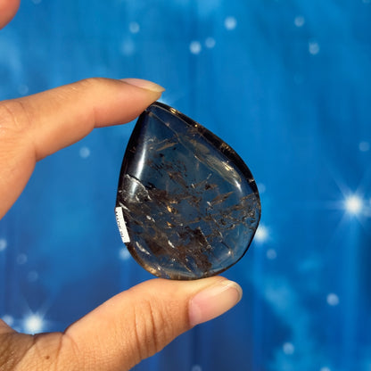 Smoky Quartz Teardrop Worry Stone – 0.036 kg