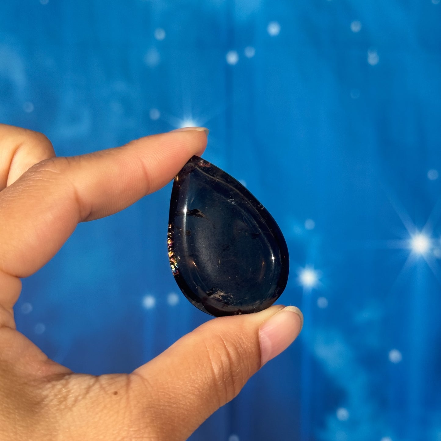 Smoky Quartz Teardrop Worry Stone – 0.025 kg