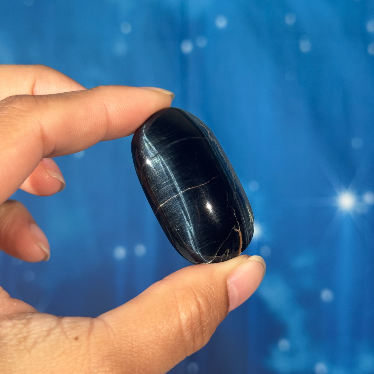 Blue Tiger's Eye Palm Stone – 0.037 kg