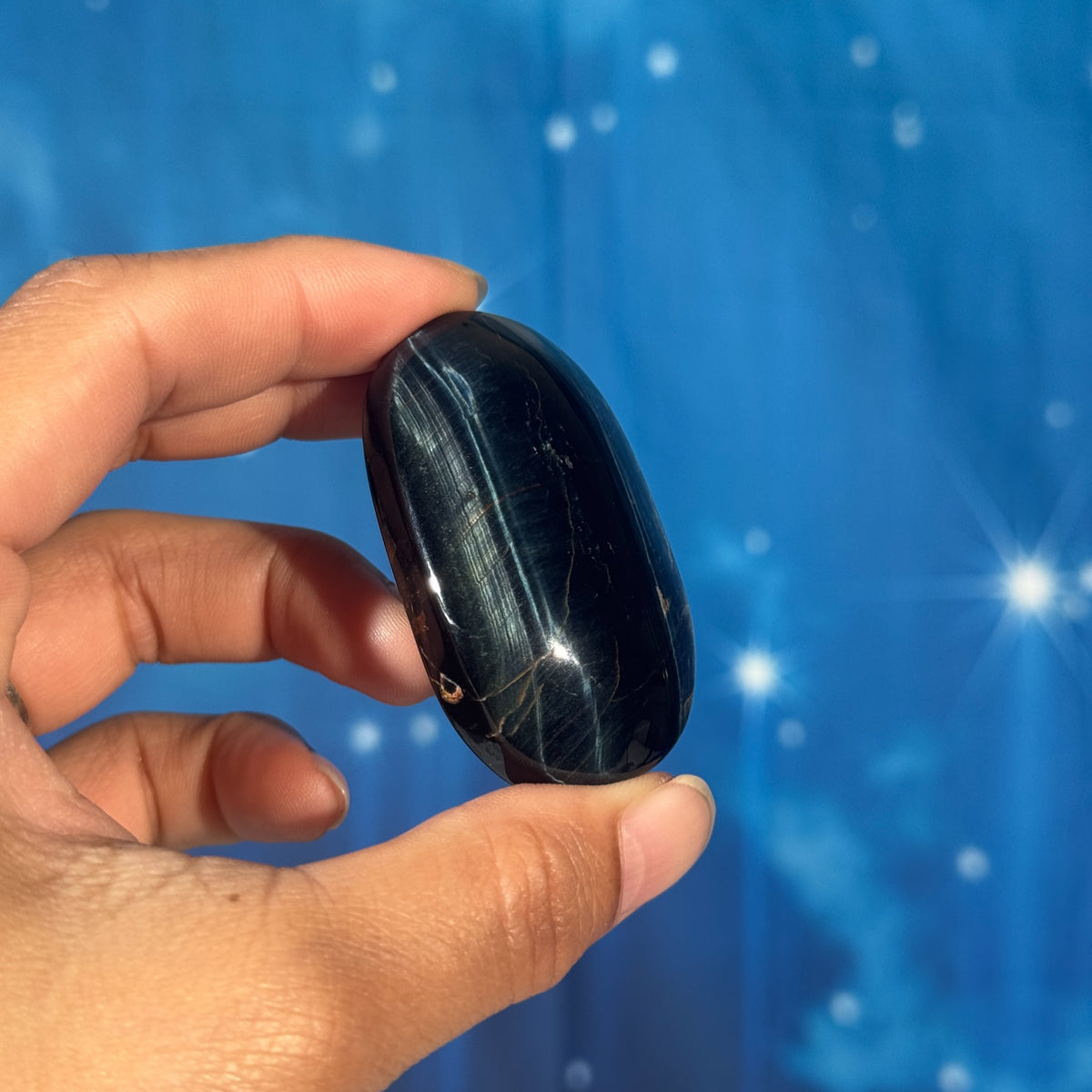 Blue Tiger's Eye Palmstone – 0.054 kg