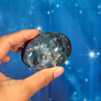 Sea Jasper Palm Stone – 0.105 kg