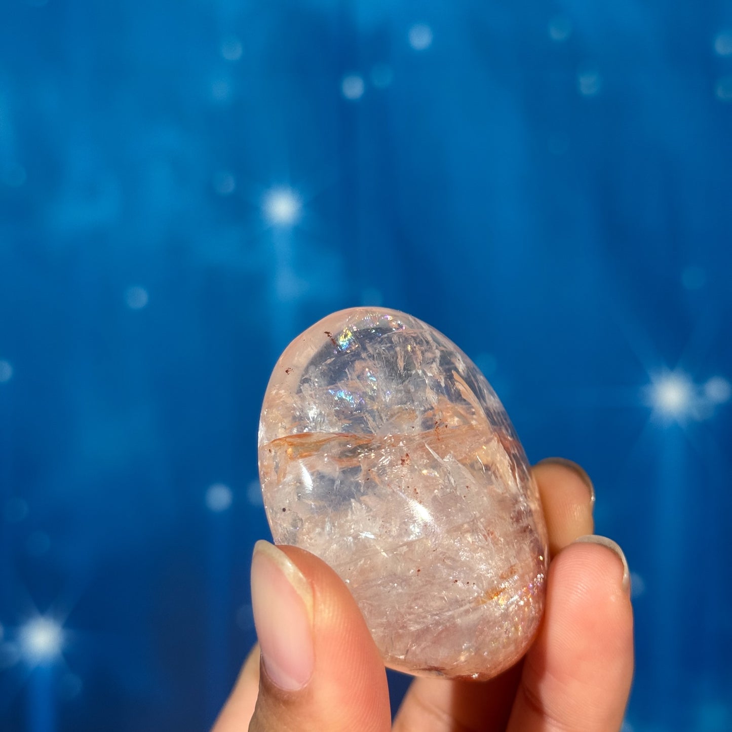 Fire Quartz Palm Stone – 0.056 kg