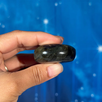 Labradorite Palm Stone – 0.060 kg