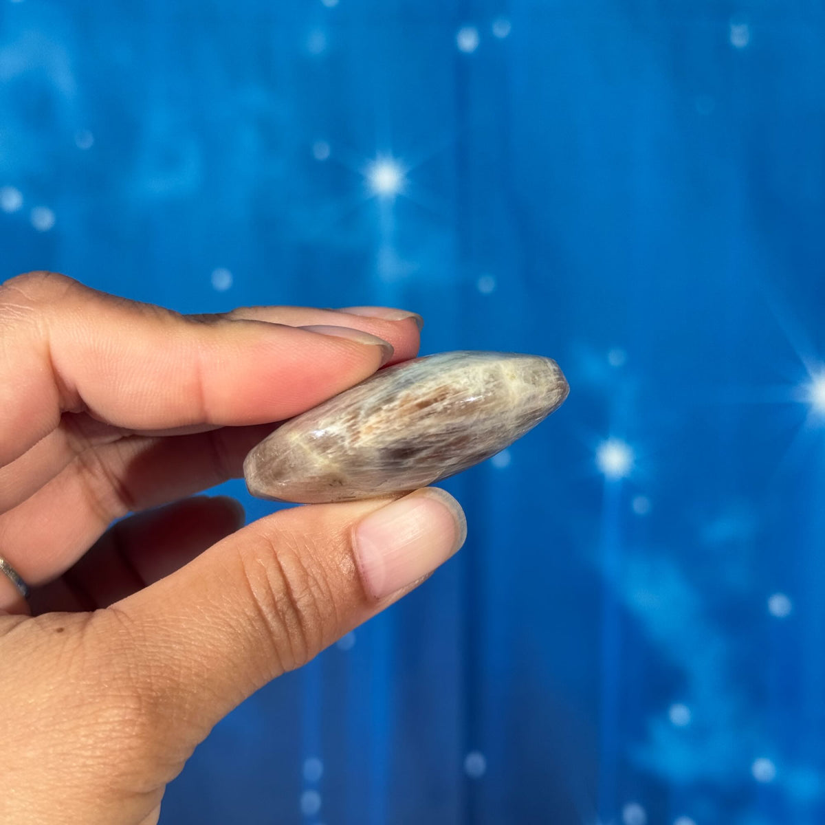 Russian Moonstone with Sunstone Palmstone – Belomorite • 0.045 kg