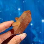 Iron-Stained Quartz Cluster – 0.060 kg