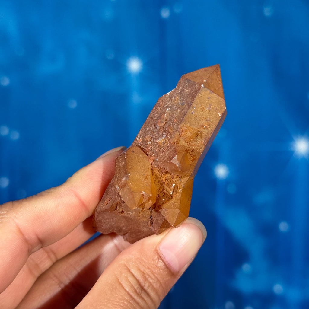 Iron-Stained Quartz Cluster – 0.060 kg