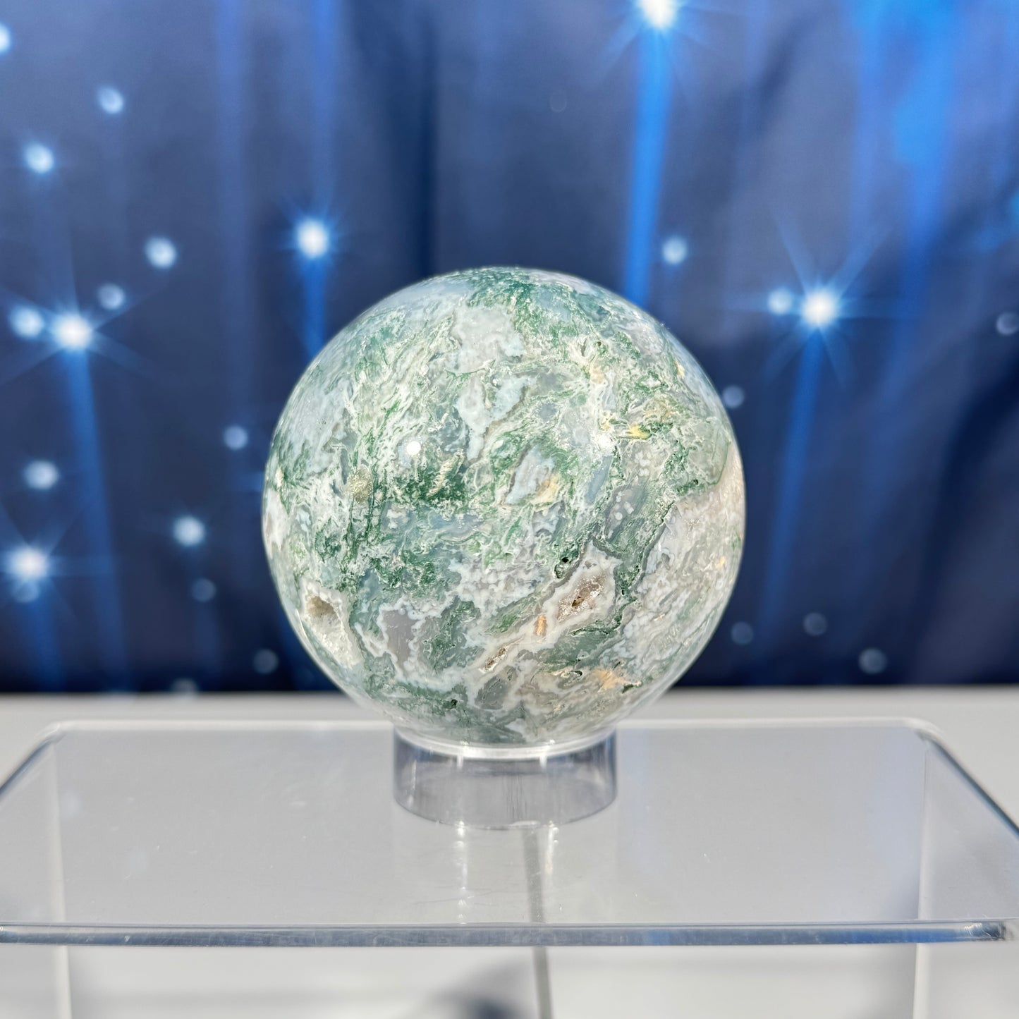 Moss Agate sphere – 67 mm, 14.8 oz