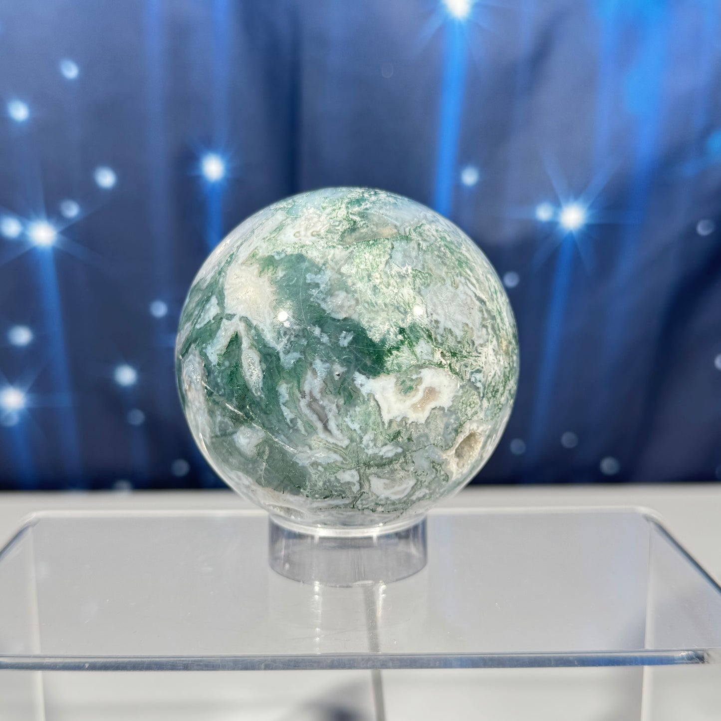 Moss Agate sphere – 67 mm, 14.8 oz