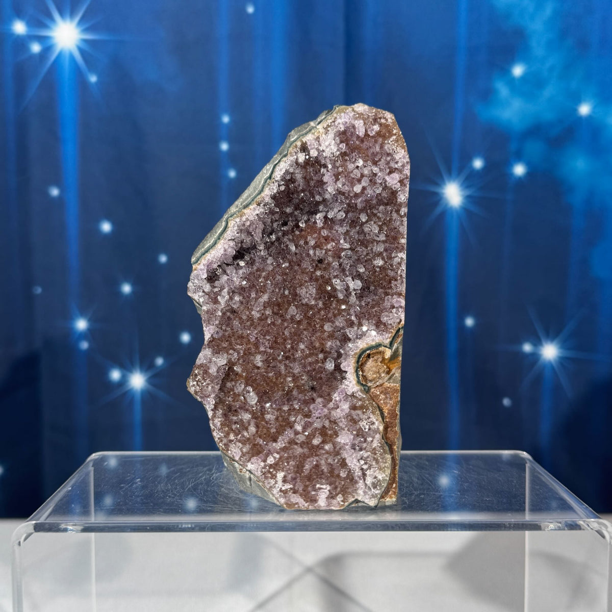 Amethyst Cut Base - 0.386 kg