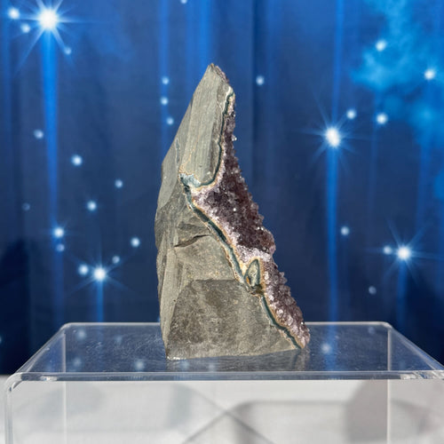Amethyst Cut Base - 0.386 kg