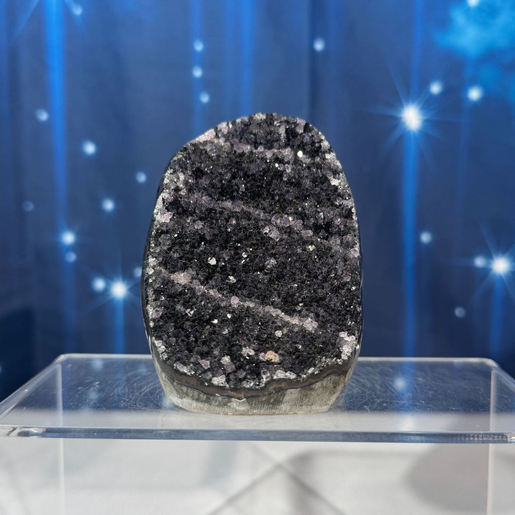 Amethyst Cut Base – 0.420 kg