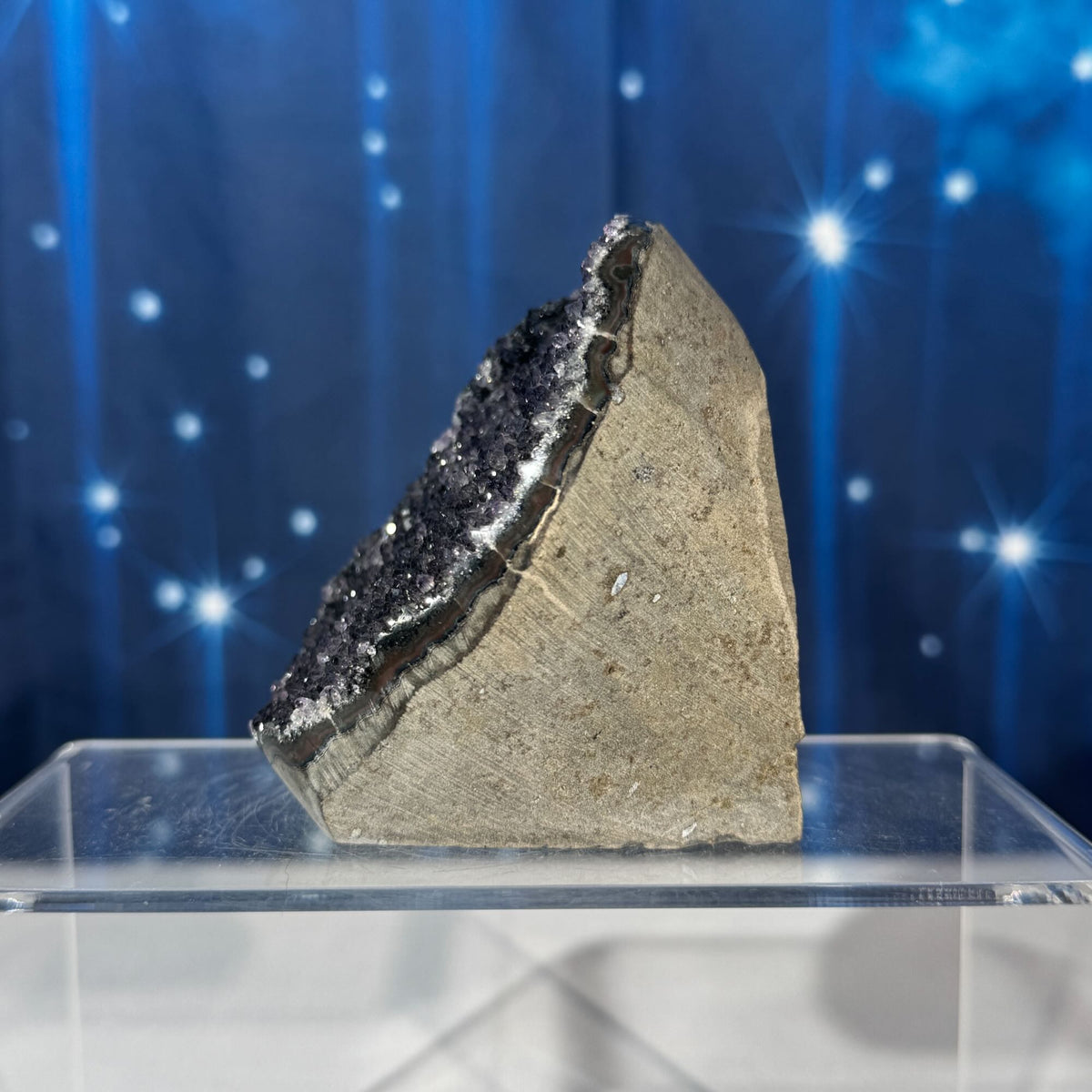 Amethyst Cut Base – 0.420 kg