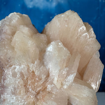 Peach Stilbite with Heulandite Raw – 0.394 kg