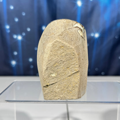 Amethyst Cut Base – 2 1/2″ × 2 3/8″ × 4 3/8″ - 13.6 oz.