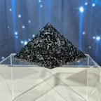 Indigo Gabbro Pyramid – 0.471 kg