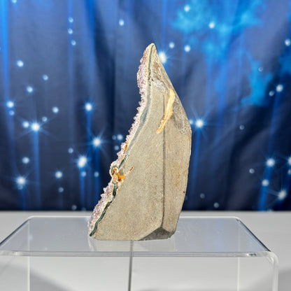 Amethyst Cut Base - 0.386 kg