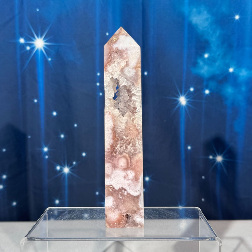 Pink Amethyst with Quartz Obelisk – 0.329 kg