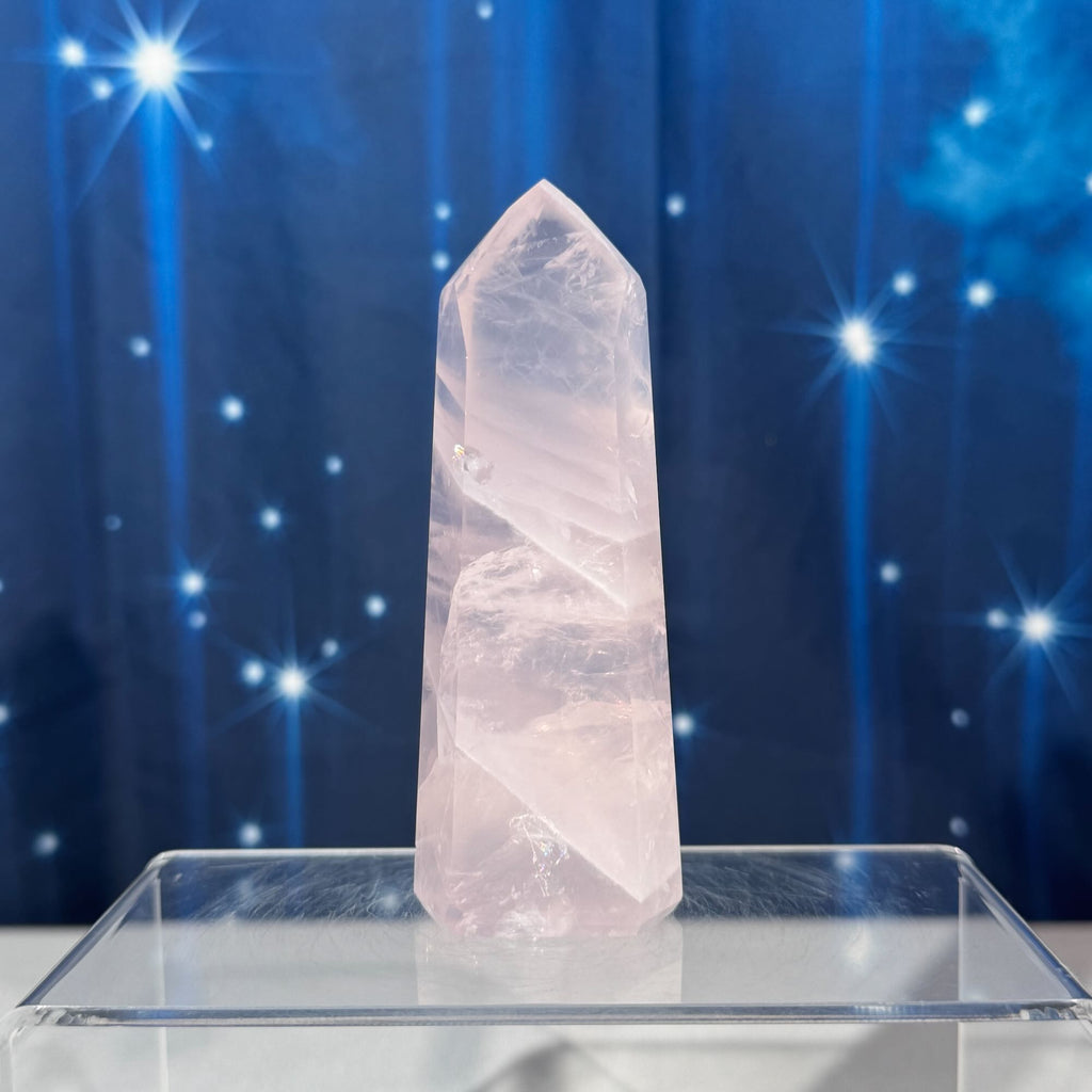 Rose Quartz Point – 0.224 kg