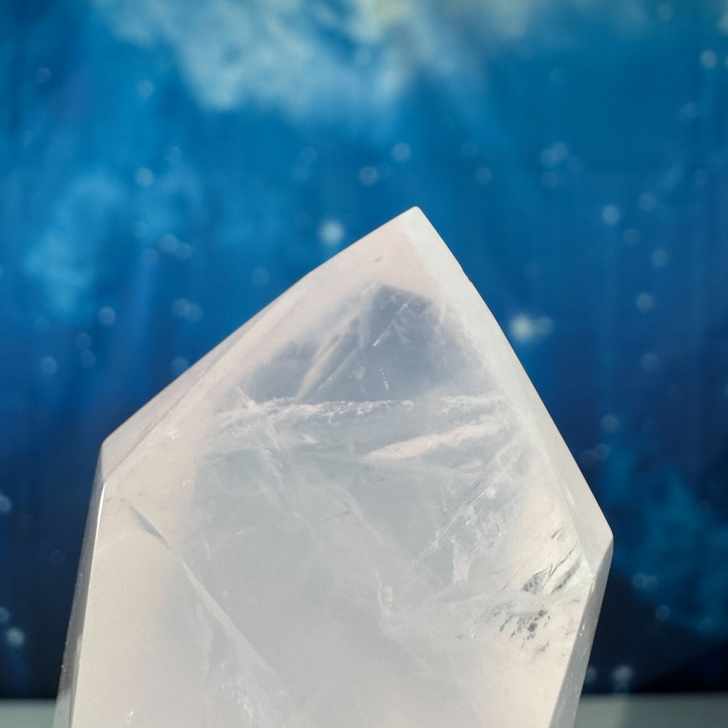 Rose Quartz Point – 0.224 kg