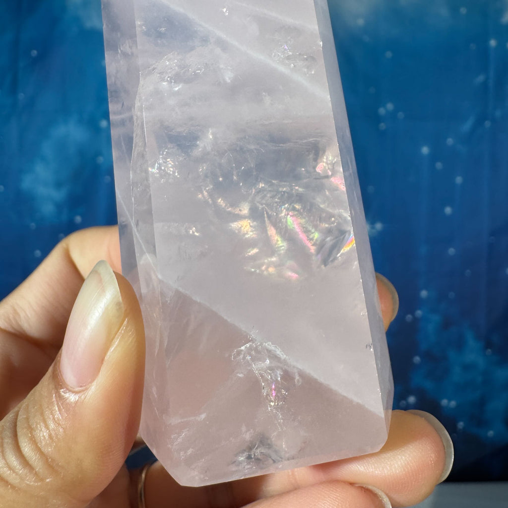 Rose Quartz Point – 0.224 kg