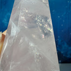 Rose Quartz Point – 0.224 kg