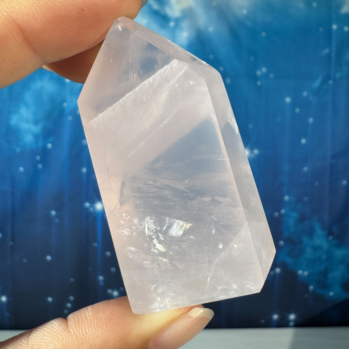 Rose Quartz Point – 0.087 kg