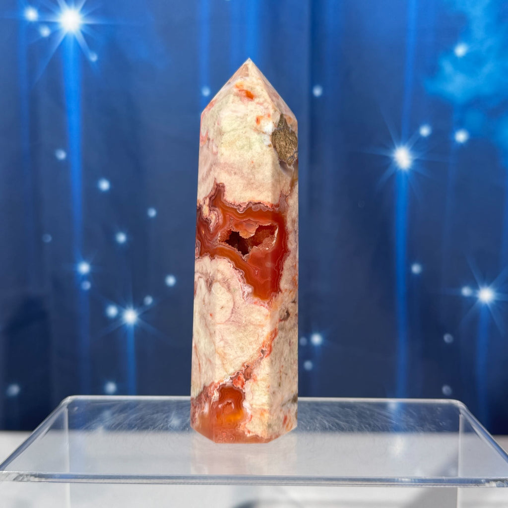 Carnelian Flower Agate Point – Heated • 0.170 kg