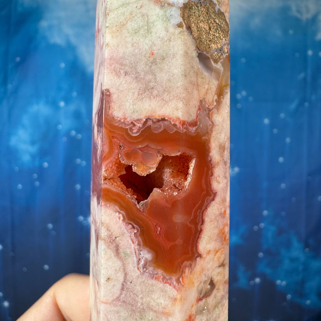 Carnelian Flower Agate Point – Heated • 0.170 kg
