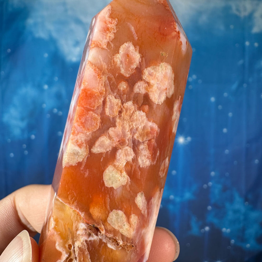 Carnelian Flower Agate Point – Heated • 0.136 kg