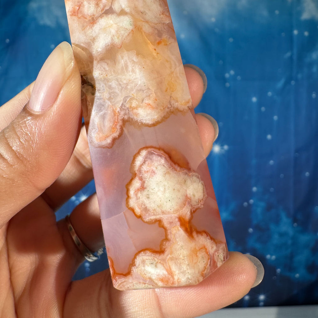 Carnelian Flower Agate Point – Heated • 0.128 kg