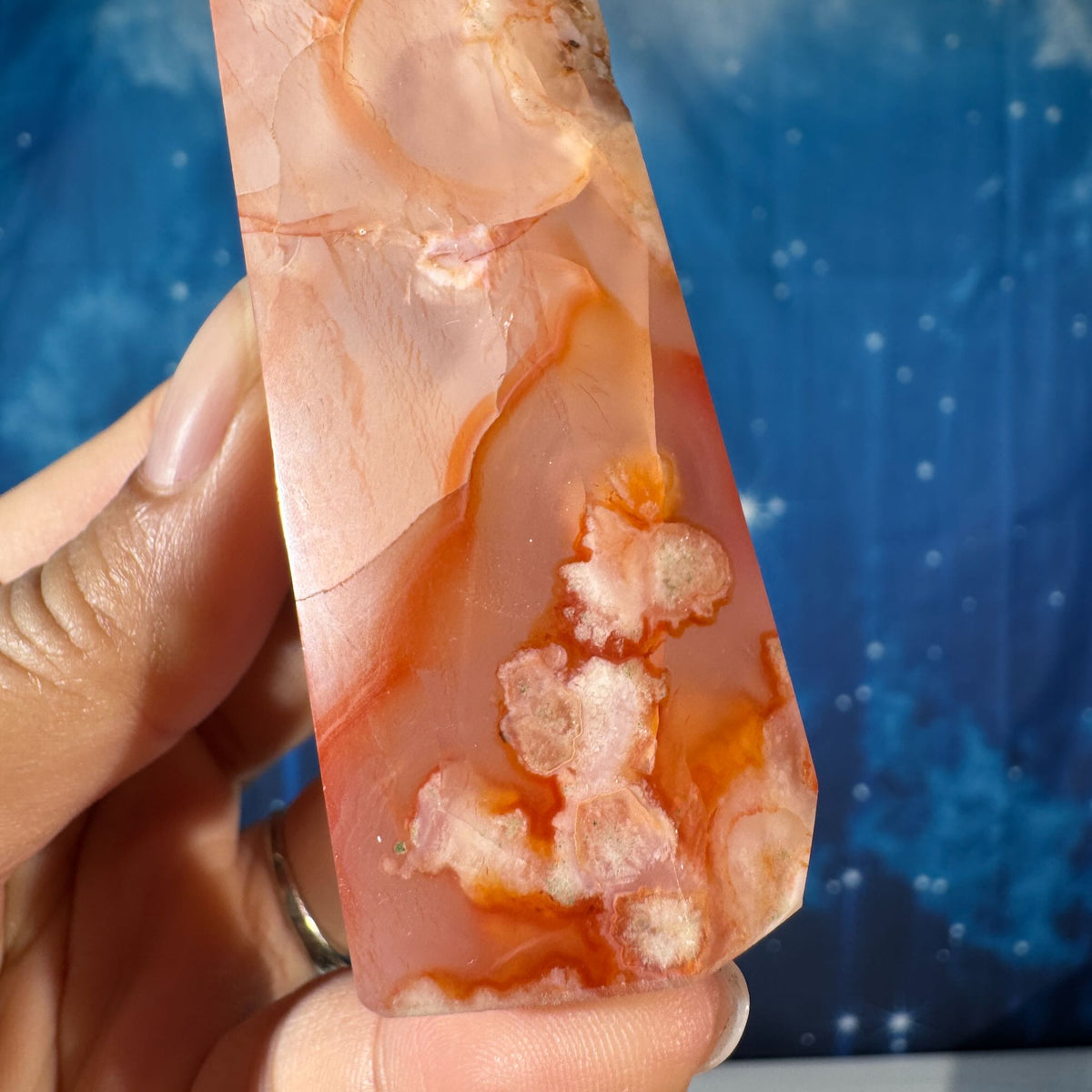 Carnelian Flower Agate Point – Heated • 0.128 kg