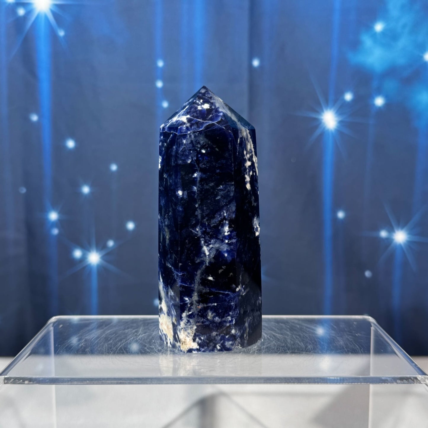 Sodalite Point – 0.181 kg