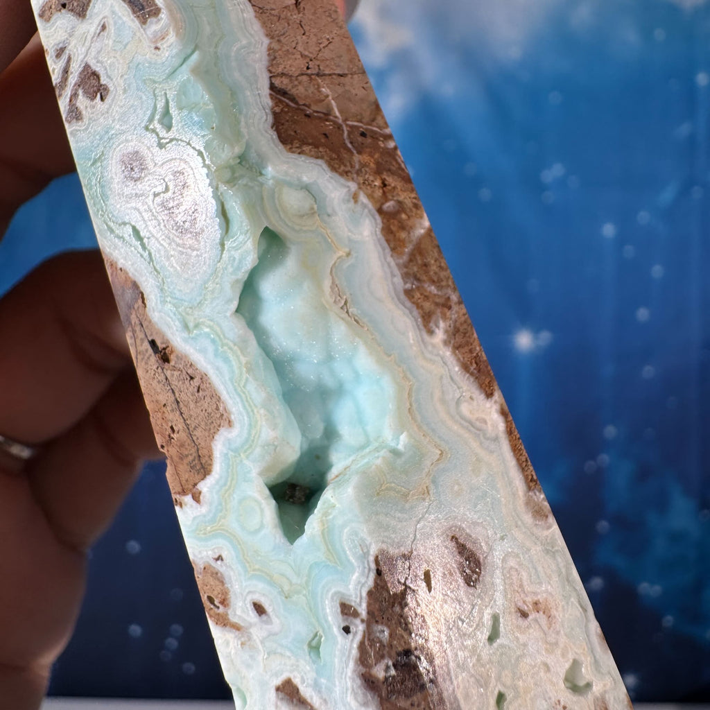 Blue Hemimorphite Point – 0.130 kg