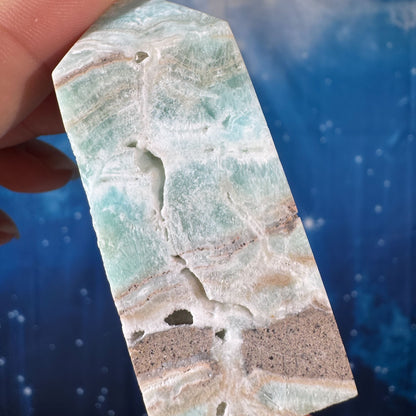 Blue Aragonite Point – 0.093 kg