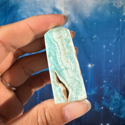Blue Aragonite Point – 0.051 kg