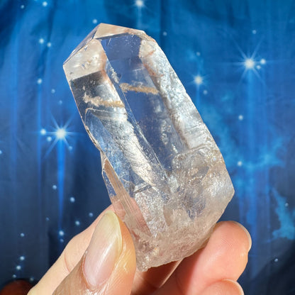 Clear quartz natural point with hematite inclusions - 1 3/8" × 1 1/8" × 3" - 3.6 oz - self-healed base