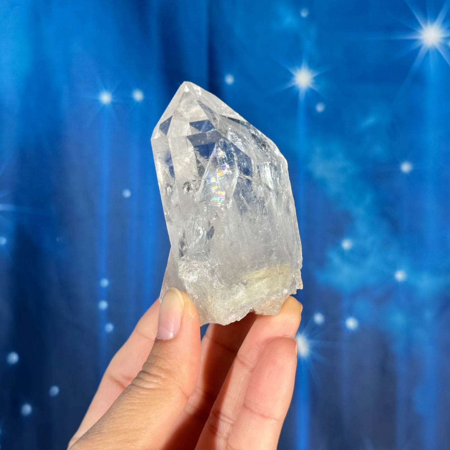 Clear quartz twin cluster - 1 7/8" × 1 1/2" × 3 1/8" - 6.5 oz - self-healed base