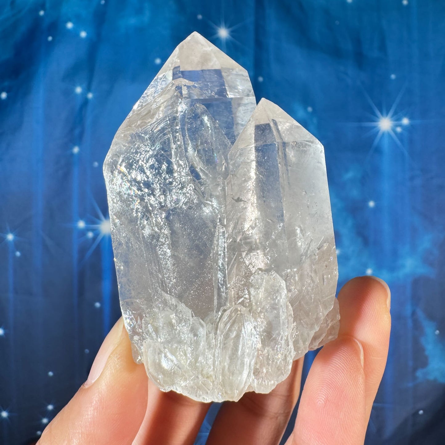 Clear quartz twin cluster - 1 7/8" × 1 1/2" × 3 1/8" - 6.5 oz - self-healed base