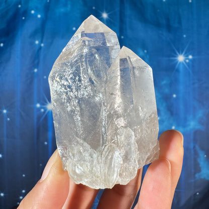 Clear quartz twin cluster - 1 7/8" × 1 1/2" × 3 1/8" - 6.5 oz - self-healed base